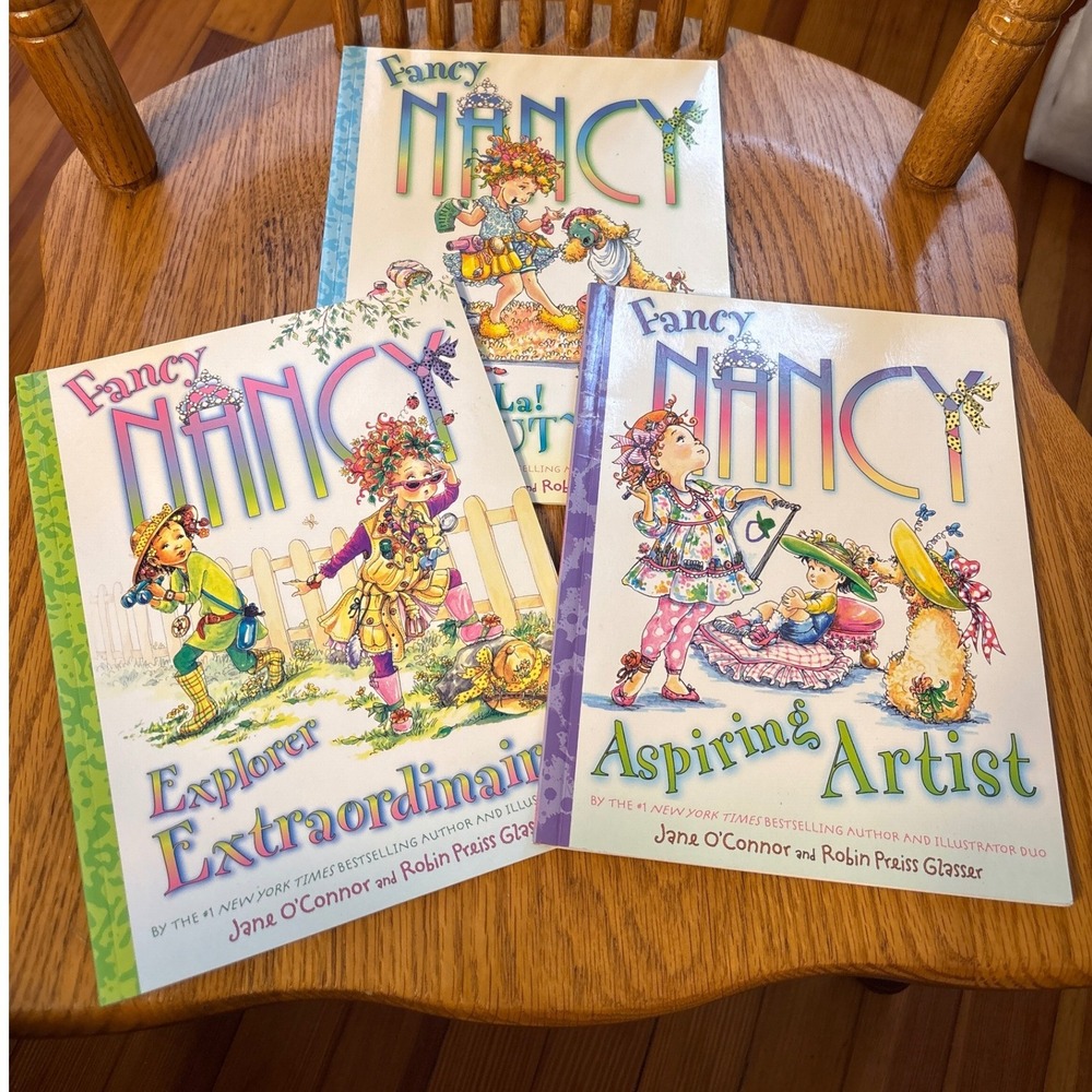 Fancy Nancy Book Lot Explorer Extraordinaire Aspiring Artist Ooh La La 3 Books